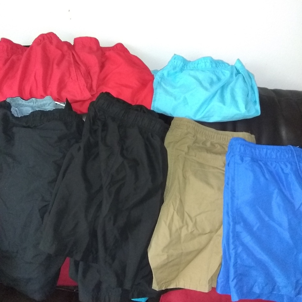 Clothes - Picture 8 of 8
